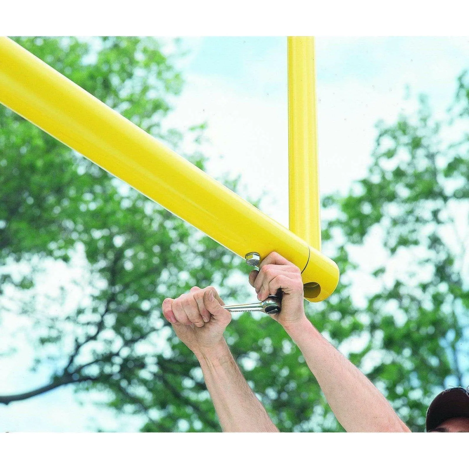 Bison 5-9/16 Gooseneck College Football Goalposts (Pair)