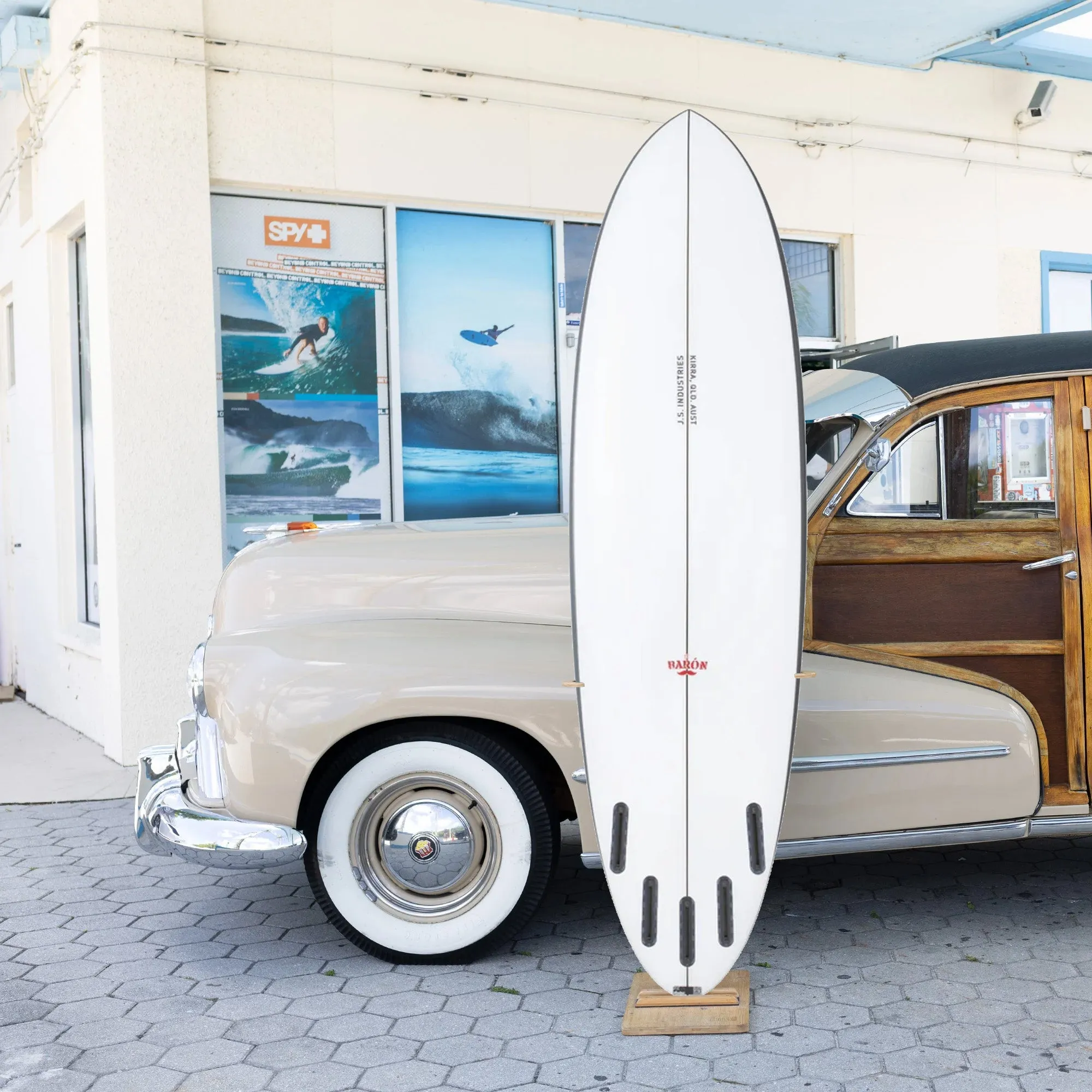 JS El Baron 6'8 Surfboard - Futures