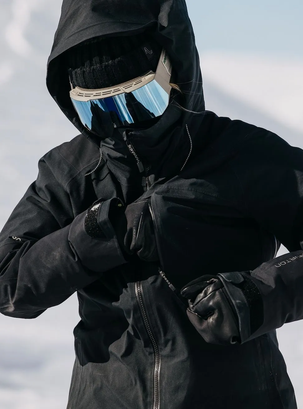 Women's Burton [ak] Embark GORE-TEX 2L Jacket