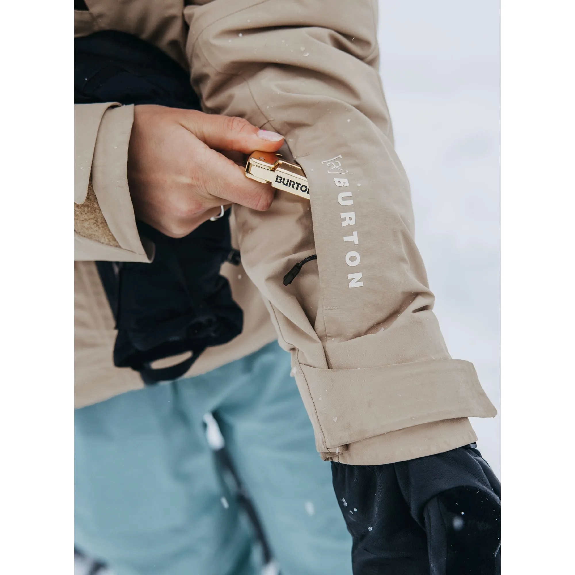 Women's Burton [ak] Embark GORE-TEX 2L Jacket