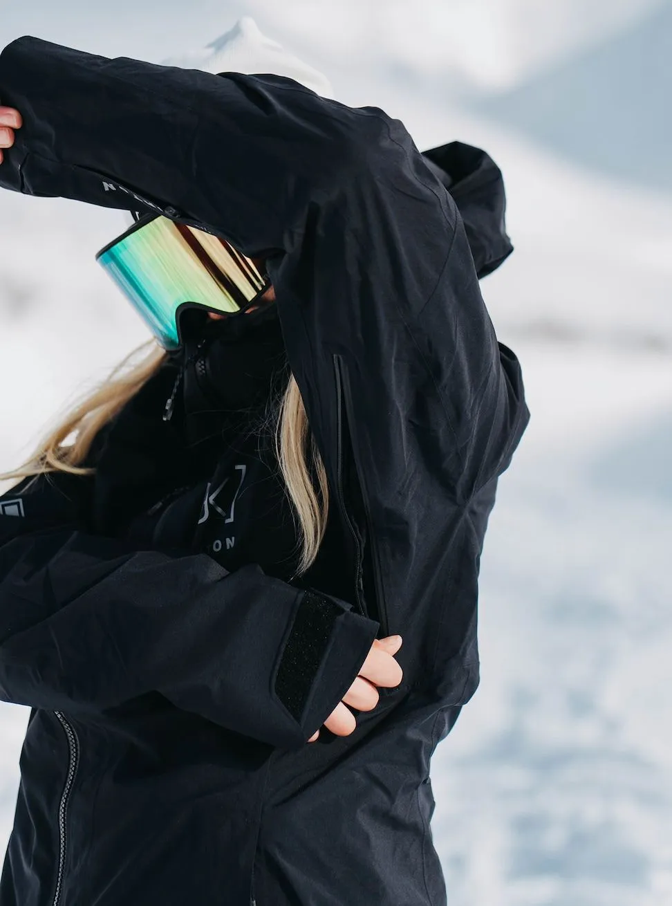 Women's Burton [ak] Upshift GORE-TEX 2L Jacket