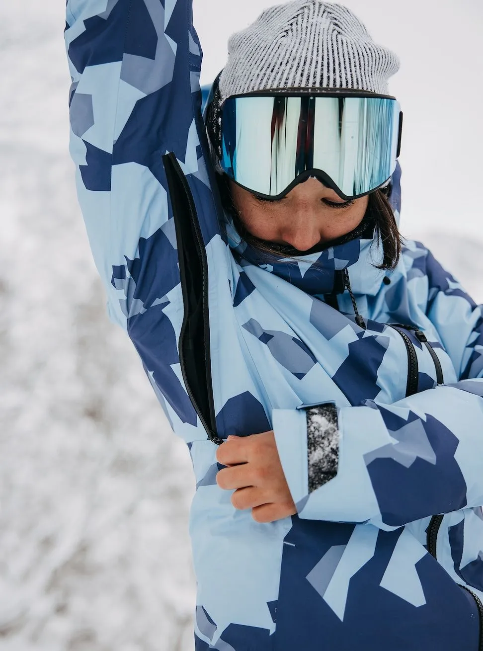 Women's Burton [ak] Upshift GORE-TEX 2L Jacket
